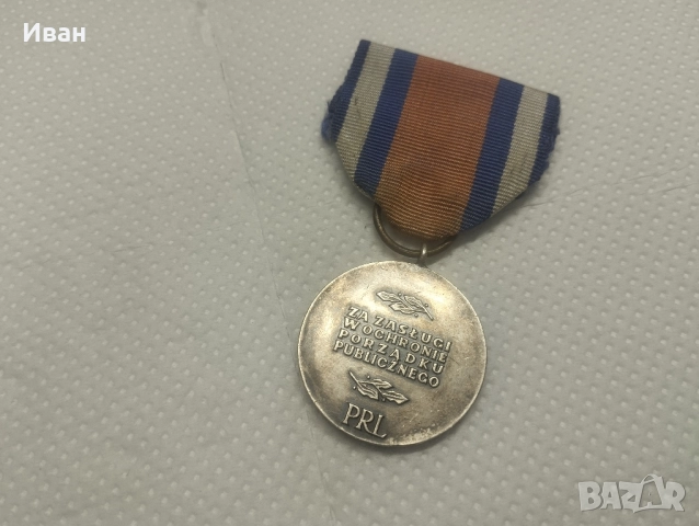 полска почетна значка „За заслуги в опазването на обществения ред“ , снимка 3 - Колекции - 51863180