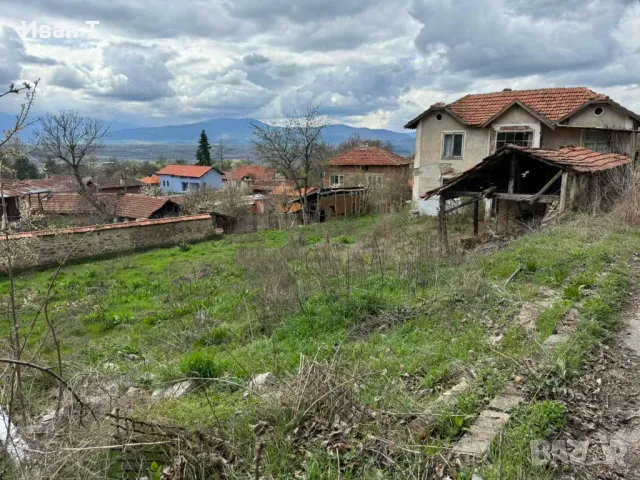 ПРОДАВА Къща в с.Шипочано област Кюстендил, снимка 8 - Къщи - 49697587