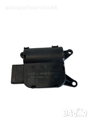 Мотор за клапа на парното за Skoda Octavia 2.0 TDI (2009) 0132801342 