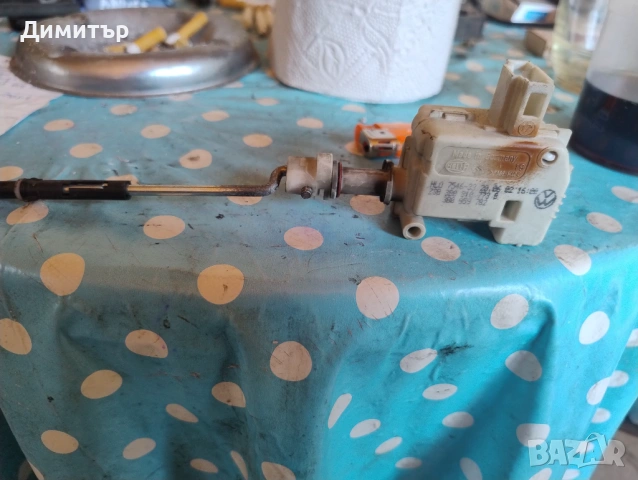 Моторче Отваряне Резервоар За Фолксваген Пасат Б5 2000г / VW Passat B5 2000y