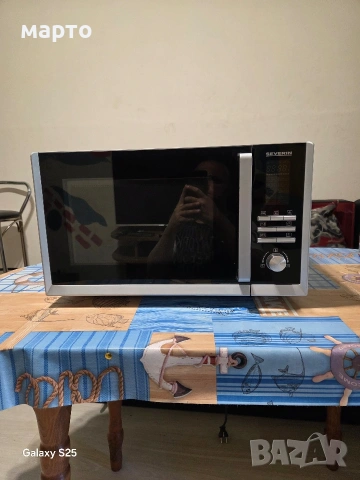 микровълнова фурна с грил 