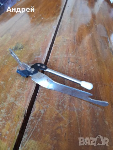 Стара отварачка за консерви #11, снимка 2 - Други ценни предмети - 38082443