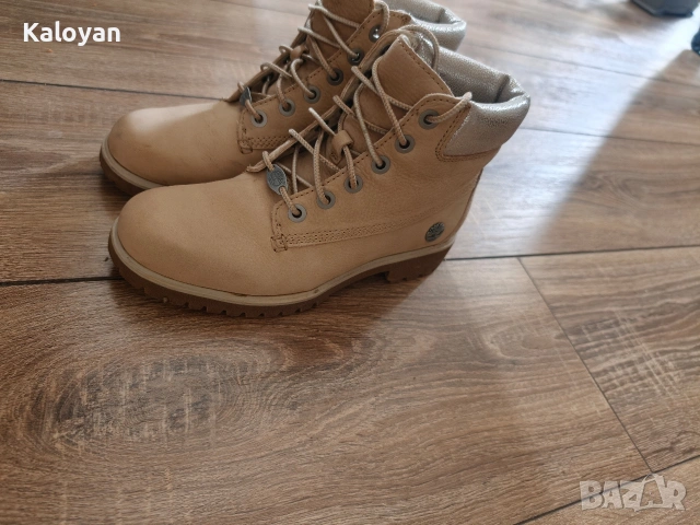 Оригинални кожени боти Timberland 36, снимка 3 - Дамски боти - 53923373
