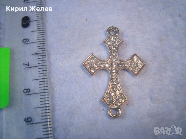 ПОСРЕБРЕНО КРАСИВО АРТ КРЪСТЧЕ ИНКРУСТИРАНО с ИСКРЯЩИ КРИСТАЛИ 20782