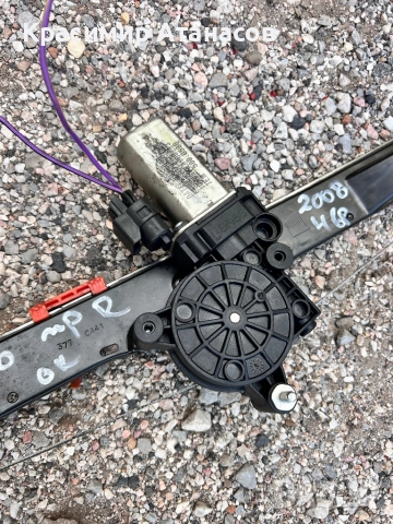 Стъклоповдигач преден десен  за Фиат гранде пунто 2006-2012г, снимка 2 - Части - 51796440