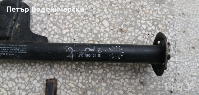 Крик Мерцедес Mercedes Benz MB W202 W210 Jack Lift 2105830115 Оригинален бордови лифт Изпращам с кур