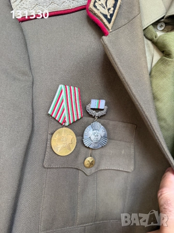 Продавам  униформа Генерал Майор , снимка 6 - Ловно оръжие - 50058254