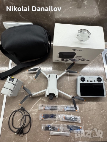 Dji mini 3 fly more combo + smart controller+ dji care refresh