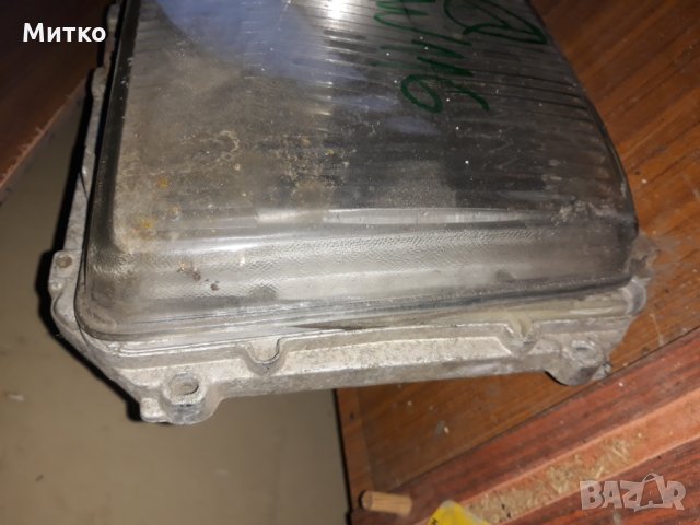Фар и мигачи за Мерцедес W 116 Mercedes, снимка 2 - Части - 30365423