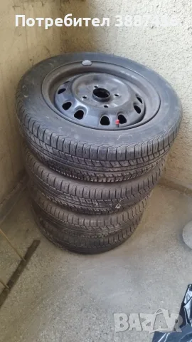 Зимни гуми и джанти 165/65 R14 Сузуки Суифт 1.6 1993г.