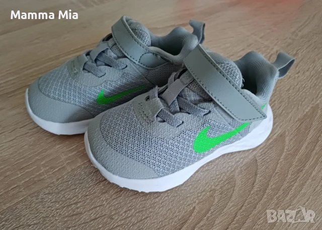 NIKE маратонки revolution EU 21