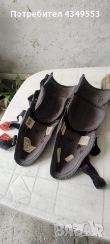 Продавам ризница и наколенки Ацербис , снимка 3 - Спортна екипировка - 52422807