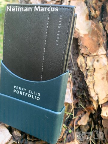Perry Ellis • Portfolio, снимка 2 - Портфейли, портмонета - 39774928
