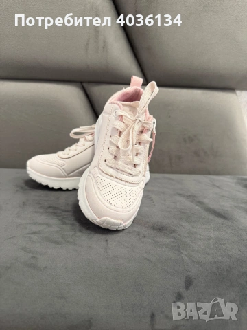 Детски маратонки Skechers, снимка 4 - Детски маратонки - 54341312