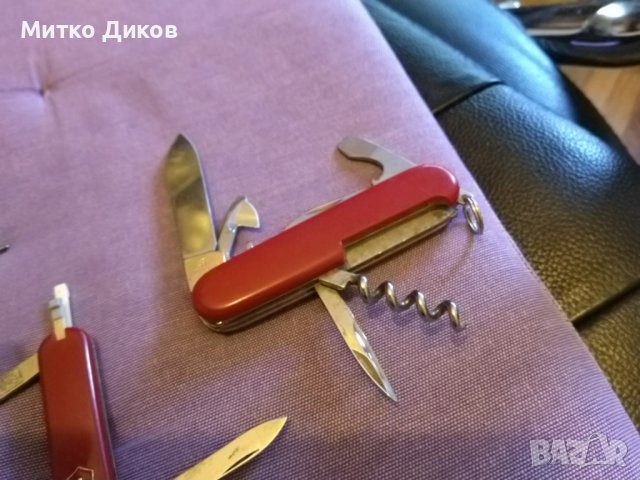Швейцарско ножче 5 броя отлични, снимка 6 - Ножове - 44372829