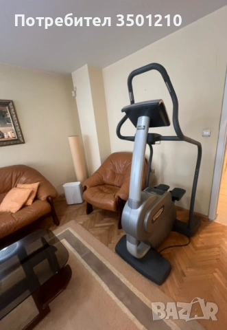 Technogym професионален stair climber / степер – фитнес клас, ТОП състояние