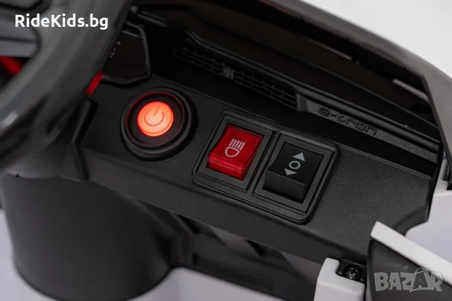 Audi SQ8 12V – Детски акумулаторен джип, Бял, EVA гуми, снимка 11 - Детски велосипеди, триколки и коли - 50418541