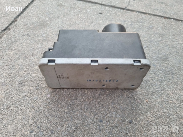 VW Golf 3 компресор за централно заключване