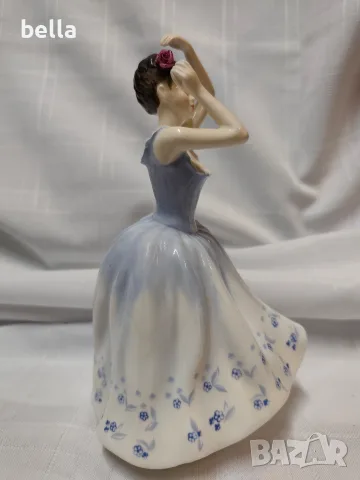Оригинална порцеланова статуетка на световноизвестната английска марка Royal Doulton-Sheila., снимка 5 - Статуетки - 55763682
