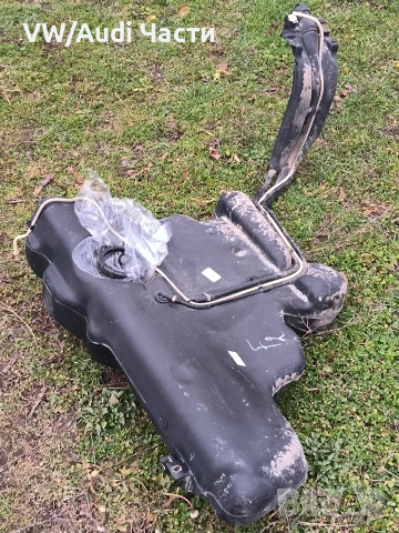 Резервоар за Голф 4 Ауди А3 Сеат Шкода VW Golf 4 Audi A3 Seat Skoda 1J0201085, снимка 2 - Части - 53235588