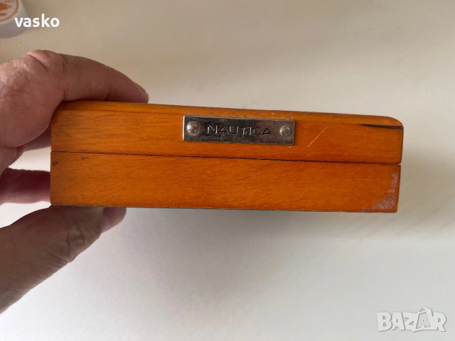 Дървена кутия 