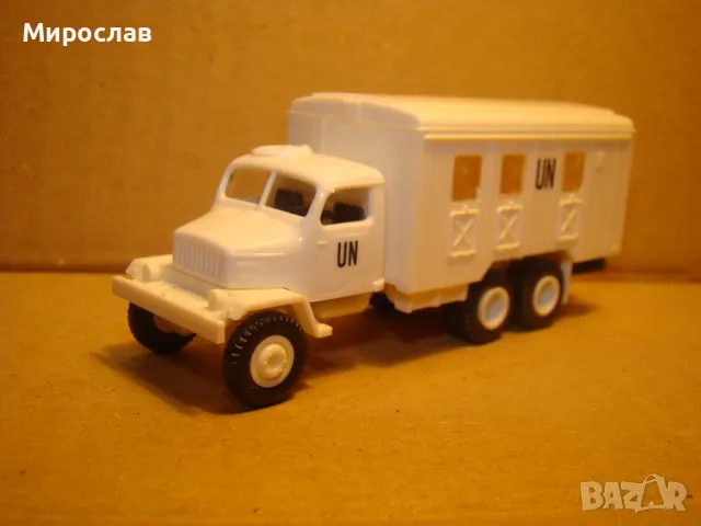 IGRA?? H0 1/87 PRAGA КАМИОН ВОЕНЕН МОДЕЛ КОЛИЧКА ВЛЕКАЧ, снимка 5 - Колекции - 48456530