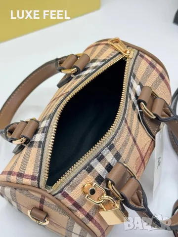 Burberry ✨Дамски Чанти , снимка 13 - Чанти - 56521267