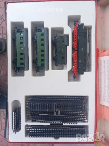 PIKO EXPERT HO 1:87 16.5 mm, снимка 2 - Влакчета, самолети, хеликоптери - 52050591