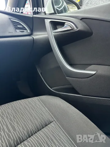 Opel Astra 1.4 Turbo LPG, снимка 13 - Автомобили и джипове - 55978566