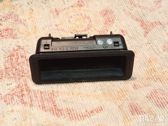 Дръжка - бутон за отваряне на багажник за BMW E60 E61 E70(X5) E90 E91 E92, снимка 2 - Части - 54086442