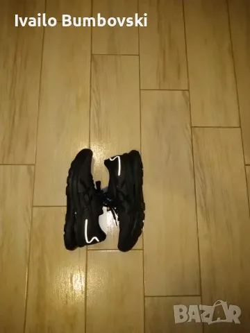 Дамски маратонки Asics, снимка 5 - Маратонки - 47959403