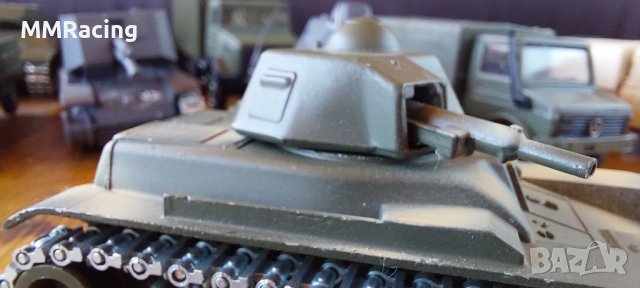 Мащабни танкове и камиони, снимка 2 - Други ценни предмети - 38315295