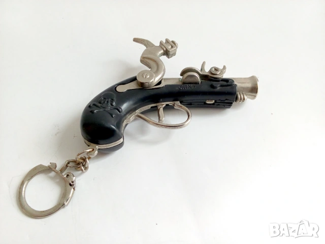 Винтидж ключодържател миниатюрен лят пистолет, снимка 4 - Други ценни предмети - 53998477