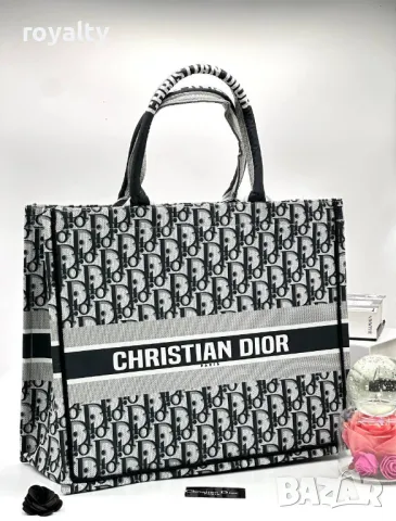 Christian Dior дамски чанти Различни дизайни , снимка 10 - Чанти - 49483687