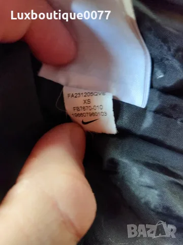 Дамска парка Nike Essentials XS, снимка 5 - Якета - 56546128