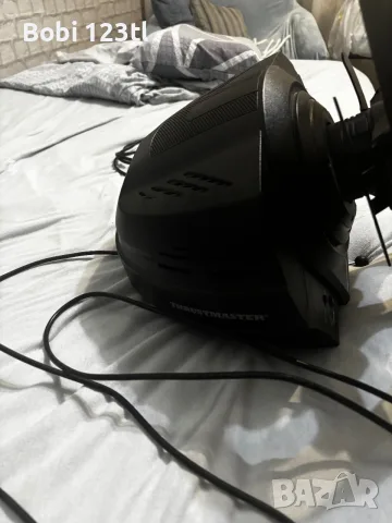 Thrustmaster T300 RS GT + педали, почти нов, в гаранция. Закупен на 10.06.2026, снимка 3 - Джойстици и геймпадове - 56087141