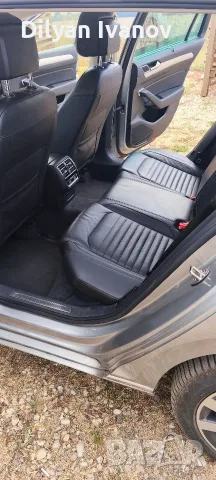 VW Passat B8 Variant 2.0 TDI / Автоматик / Перфектно състояние, снимка 8 - Автомобили и джипове - 55923181