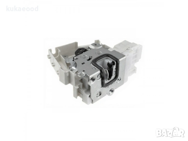 Брава за врата за Mercedes B-Class W245, снимка 2 - Части - 54049272