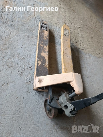 Палетна количка за части или ремонт 