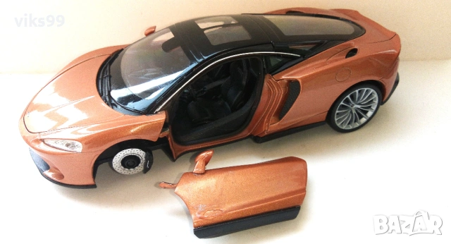 McLaren GT Welly 24105 - Мащаб 1:24, снимка 9 - Колекции - 54333385