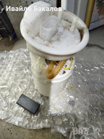 бензинова помпа с кошницата за vw, снимка 2 - Части - 51489511