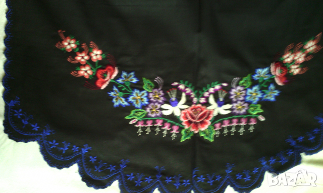 Престилка, престилки. Ръчна изработка. Размери 62/76см. Не ползвана., снимка 2 - Други - 36430266