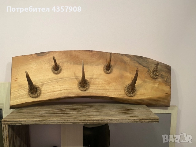 Закачалка от орехова дървесина и рога, снимка 7 - Декорация за дома - 52697138