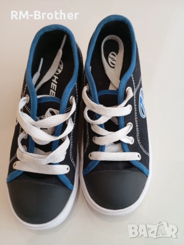 Детски кецове с колелца