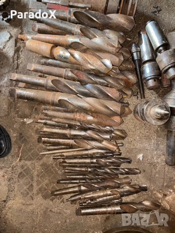 Бургий до 55 номер и конусни втулки, снимка 5 - Инструменти за гравиране - 54261099