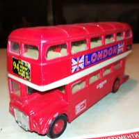 двуетажен метален автобус от англия 0606221918, снимка 2 - Антикварни и старинни предмети - 37002042
