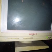 EGA Цветен CRT монитор за стар компютър, снимка 2 - Монитори - 40283937