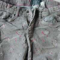 джинси на цветя логг, снимка 3 - Детски панталони и дънки - 37452922