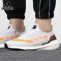 Оригинални Adidas Ultra Boost 21 внос от Англия, снимка 1 - Маратонки - 44384116