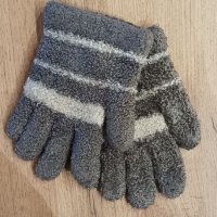 Лот ръкавички, снимка 3 - Шапки, шалове и ръкавици - 40604928